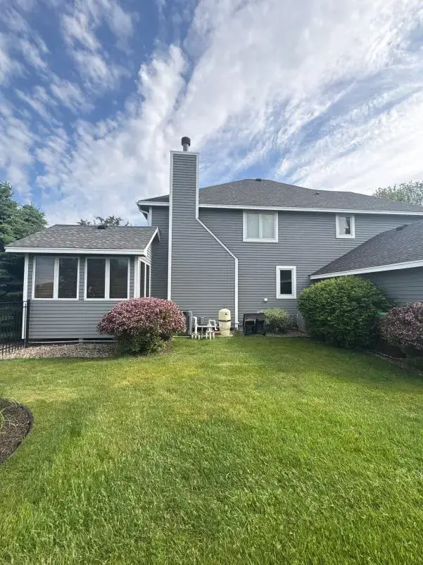 Window cleaning project in Excelsior, MN