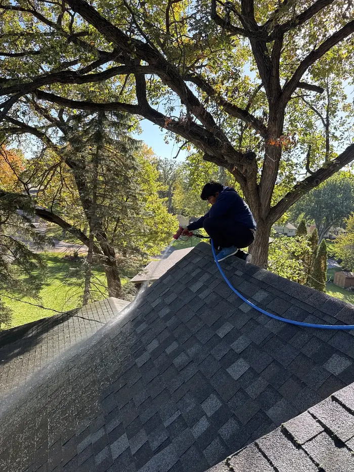 House washing project in Minnetonka, MN